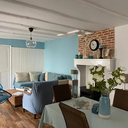Au Coeur De Charroux Holiday home *